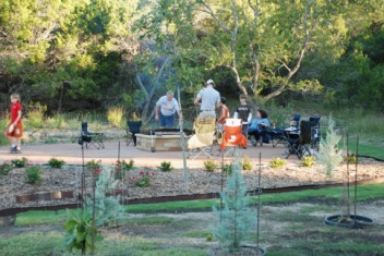 2010-10-07-03 1st Firepit Cookout.jpg